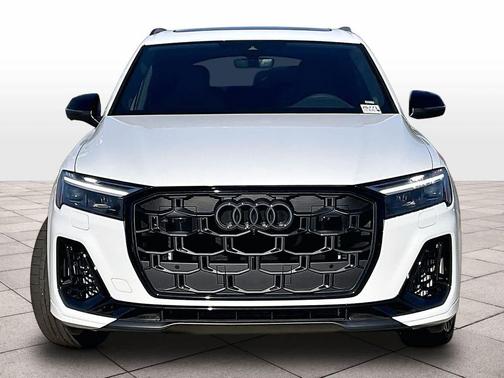 2026 Audi SQ7 4.0T Premium Plus