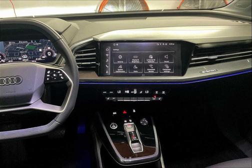 2024 Audi Q4 e-tron Sportback Premium Plus 50 quattro