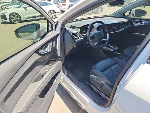 2024 Audi Q4 e-tron Sportback Premium Plus 50 quattro