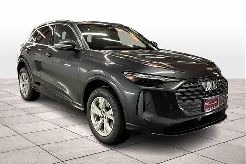 2025 Audi Q5 Premium TFSI quattro S tronic