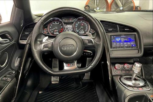 2014 Audi R8 5.2