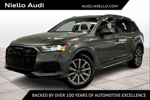 2022 Audi Q7 45 Premium Plus