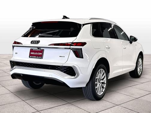 Arkona White 2026 Audi Q3 TFSI quattro S tronic