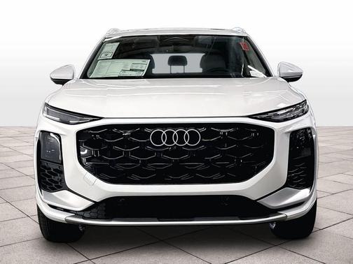 Arkona White 2026 Audi Q3 TFSI quattro S tronic