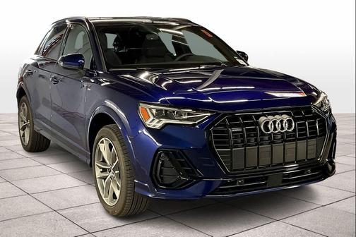 2025 Audi Q3 Premium 45 TFSI S line quattro Tiptronic