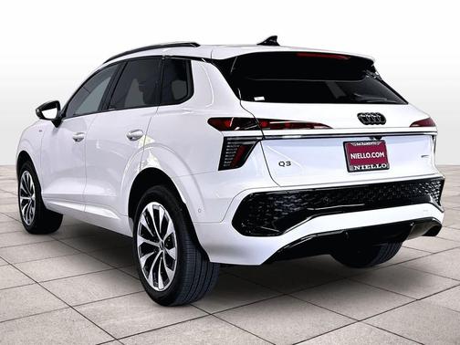 GLACIER WHITE 2026 Audi Q3 TFSI quattro S tronic