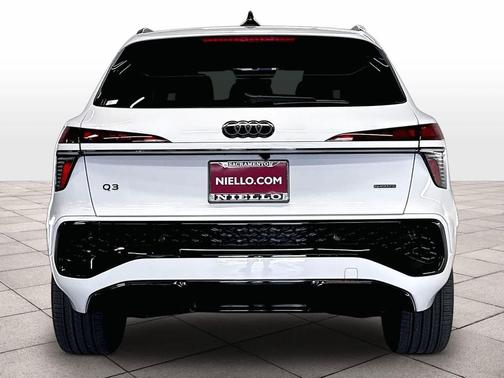 GLACIER WHITE 2026 Audi Q3 TFSI quattro S tronic