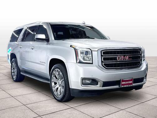 Quicksilver Metallic 2017 GMC Yukon XL SLT