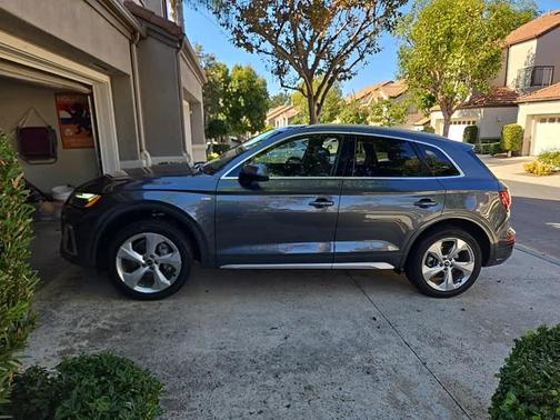 2023 Audi Q5 45 S line Premium Plus