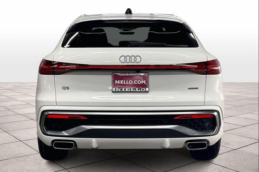 2025 Audi Q5 Prestige TFSI quattro S tronic