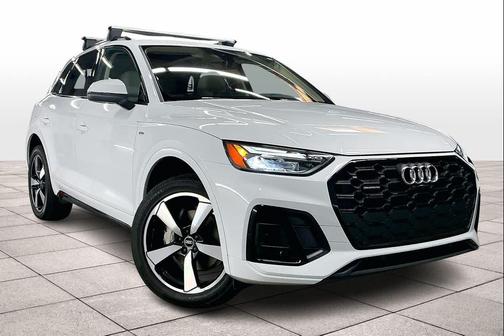 2023 Audi Q5 45 S line Premium Plus