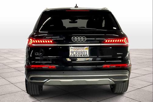 2022 Audi Q7 55 Premium Plus