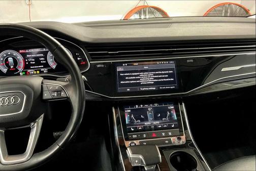 2022 Audi Q7 55 Premium Plus