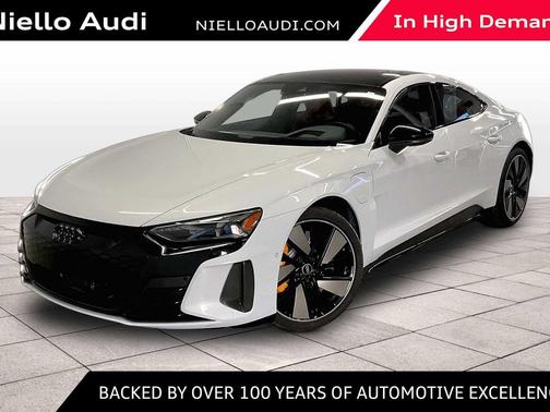 2022 Audi RS e-tron GT quattro