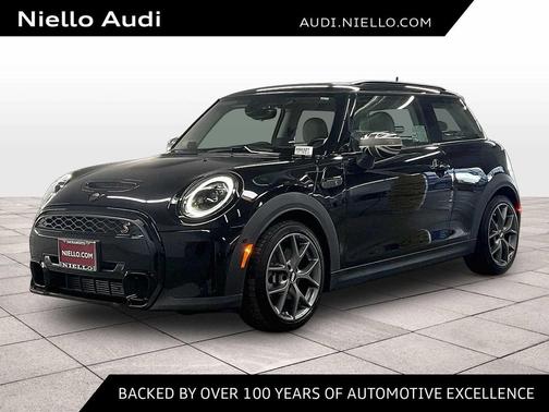 Midnight Black II 2023 MINI Hardtop Cooper S