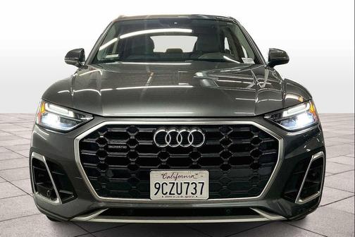 2023 Audi Q5 45 S line Premium