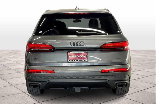 2025 Audi Q7 55 Prestige