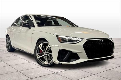 2023 Audi A4 45 S line Premium Plus