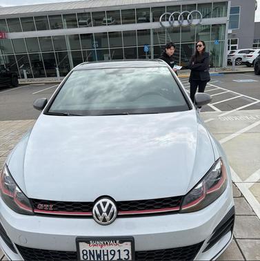 2019 Volkswagen Golf GTI 2.0T S 4-Door