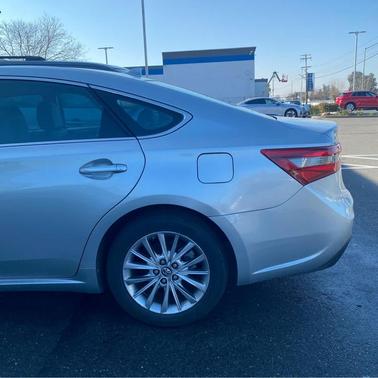 2016 Toyota Avalon Hybrid Limited