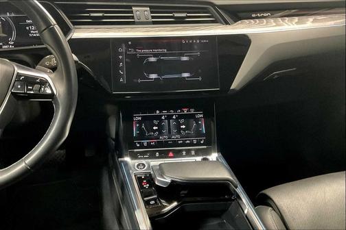 2022 Audi e-tron Sportback S line Prestige