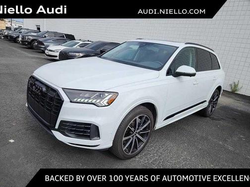 2023 Audi Q7 55 Premium Plus
