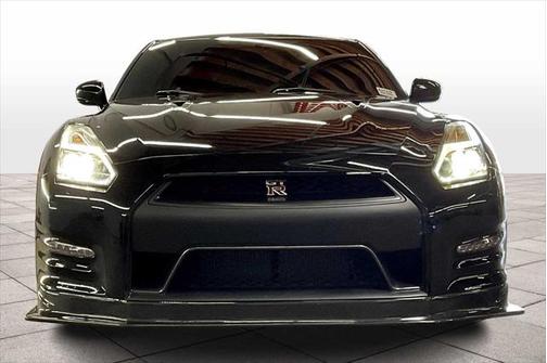 2015 Nissan GT-R Black Edition