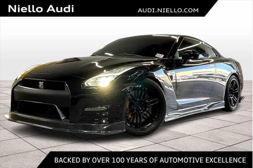2015 Nissan GT-R Black Edition