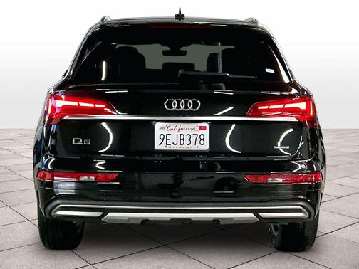 2023 Audi Q5 40 Premium