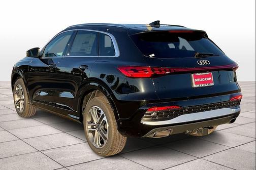 2025 Audi Q5 Premium Plus TFSI quattro S tronic