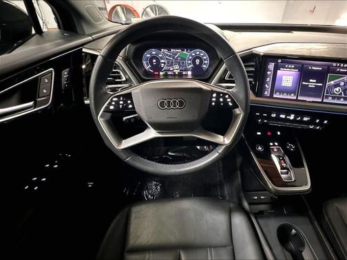 Mythos Black Metallic 2023 Audi Q4 e-tron Premium Plus 40 RWD