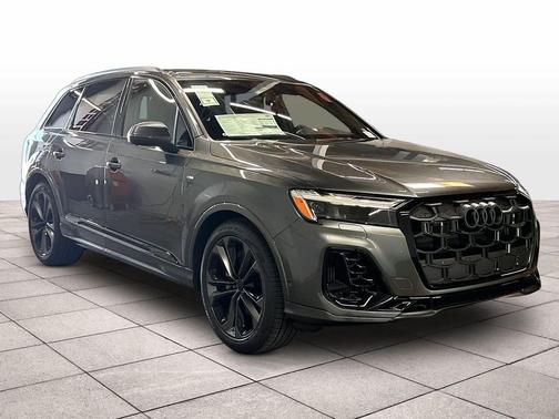 DAYTONA GRAY 2026 Audi Q7 55 Premium Plus