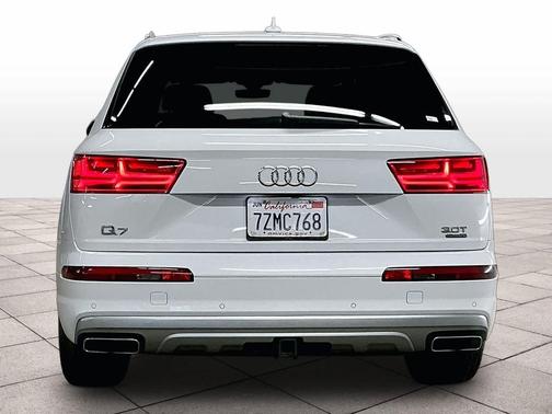 2017 Audi Q7 3.0T Premium