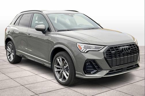 2025 Audi Q3 Premium 45 TFSI S line quattro Tiptronic