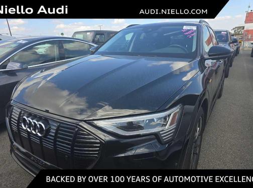2021 Audi e-tron Premium
