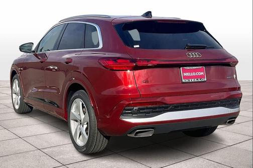 2025 Audi Q5 Prestige TFSI quattro S tronic