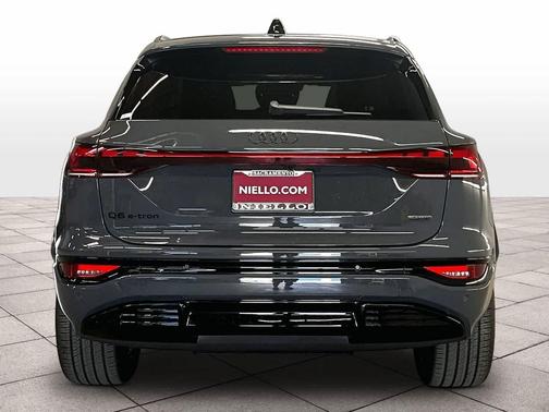 Magnet Gray 2027 Audi Q6 e-tron Premium Plus
