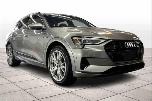 2021 Audi e-tron Prestige