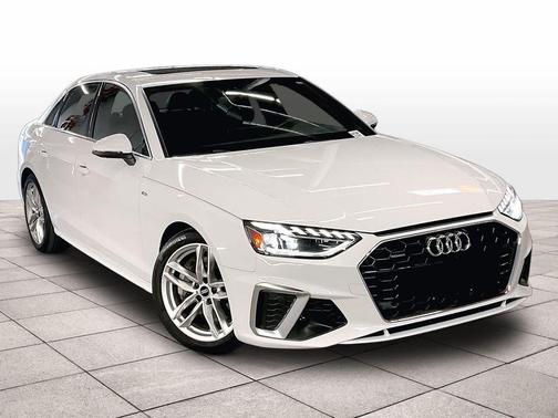 2022 Audi A4 45 S line Premium Plus