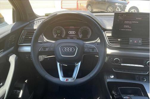 2024 Audi Q5 55 S line Premium Plus