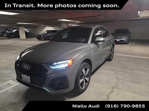 Chronos Gray Metallic 2023 Audi Q5 45 S line Premium Plus