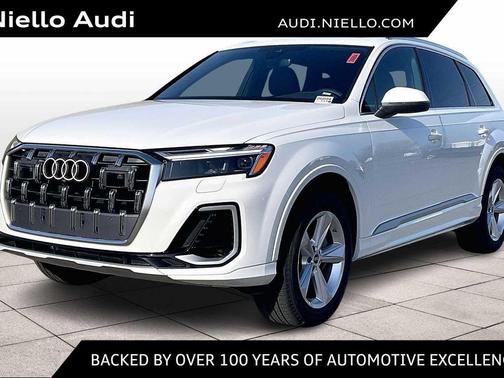 2026 Audi Q7 45 Premium