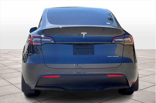 2024 Tesla Model Y Long Range Dual Motor All-Wheel Drive