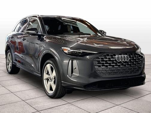 Tambora Gray Metallic 2025 Audi Q5 Premium Plus TFSI quattro S tronic