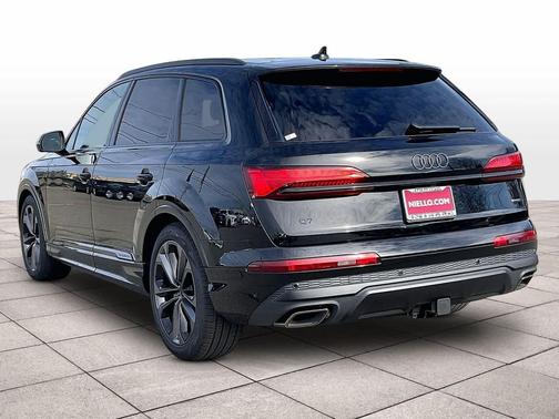 2026 Audi Q7 55 Premium Plus