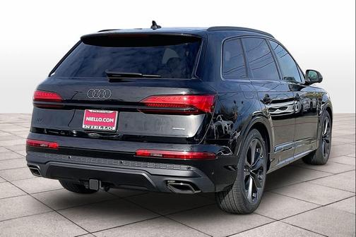 2026 Audi Q7 55 Premium Plus