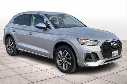 2022 Audi Q5 45 S line Premium Plus