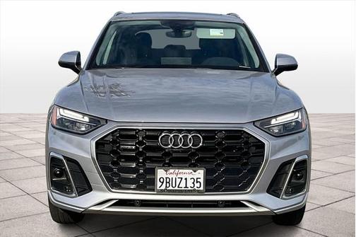 2022 Audi Q5 45 S line Premium Plus