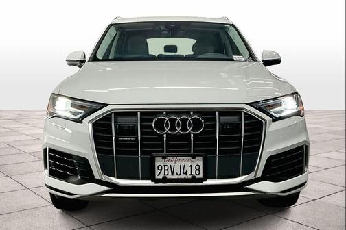 2022 Audi Q7 55 Premium Plus