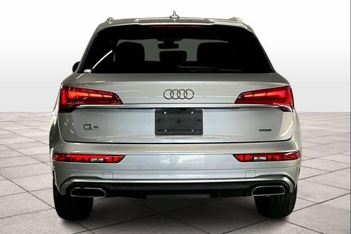 2022 Audi Q5 45 S line Premium